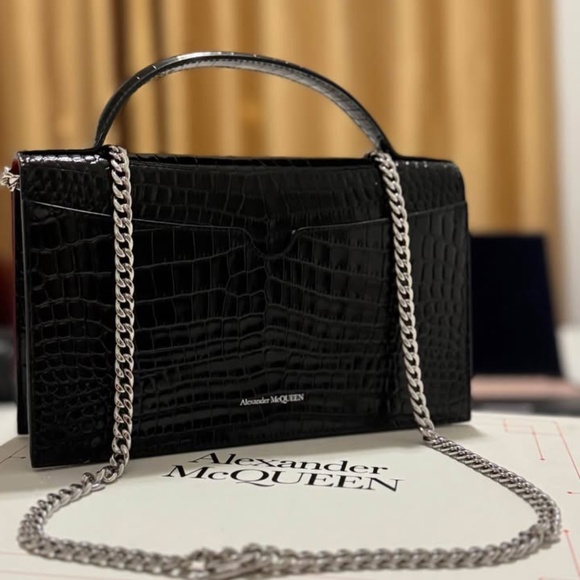 MCQUEEN Medium Skull Croc-Embossed Leather Top Handle Bag - Picture 5 of 9